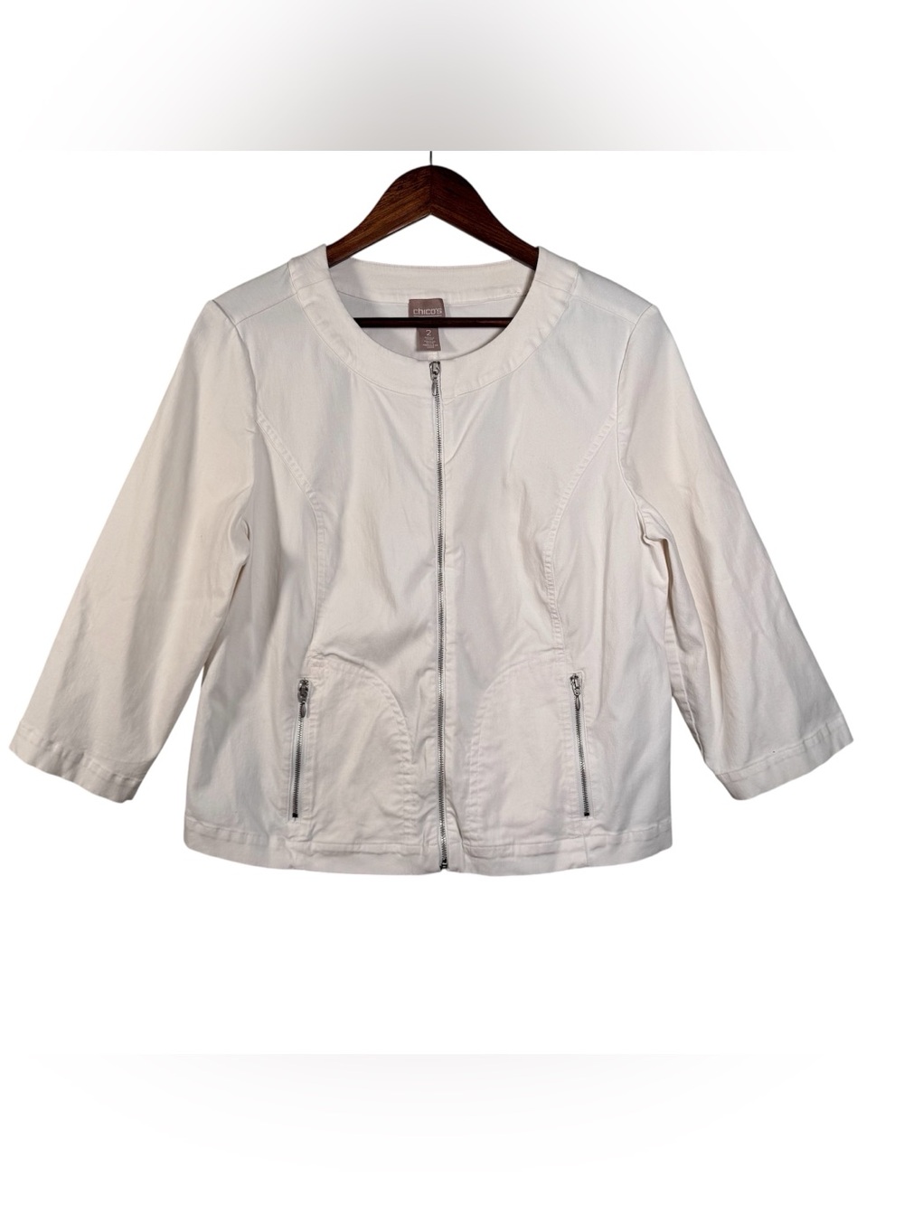 Chico’s White Collarless Zip Jacket Size 2 Large 3/4 Sleeve Zip Pocket Stretch